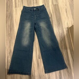 Classic Wide-Leg Denim Jeans New never worn
